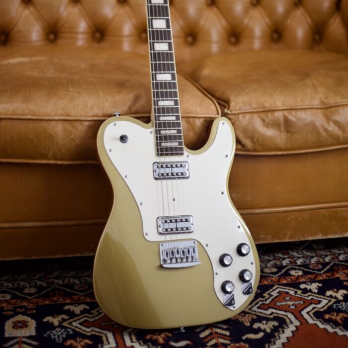 Guitarra Schecter PT FASTBACK GOLD