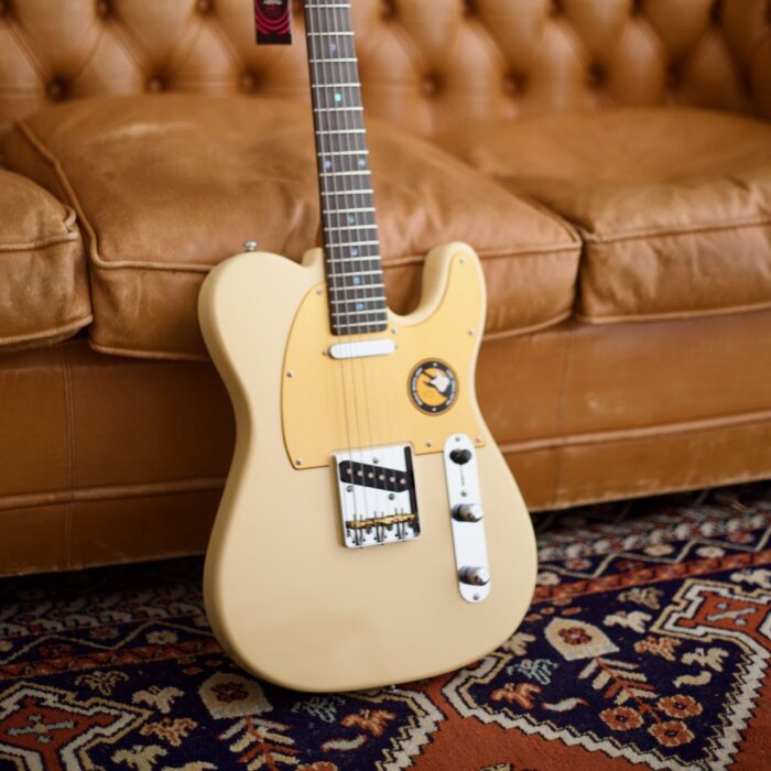 Guitarra SIRE LARRY CARLTON T7 VWH