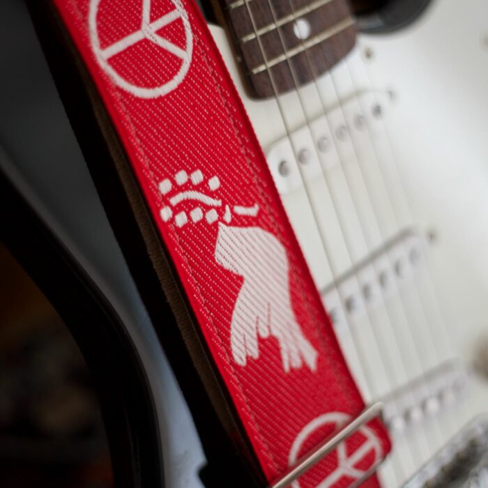 Correa Tom's Vintage Straps Red 'Peace'