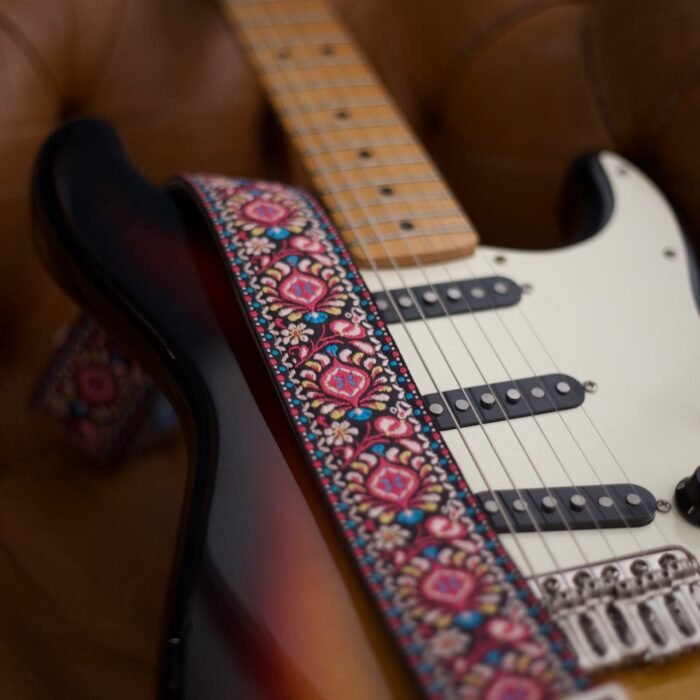 Correa Tom's Vintage Straps Purple 'Peacock'