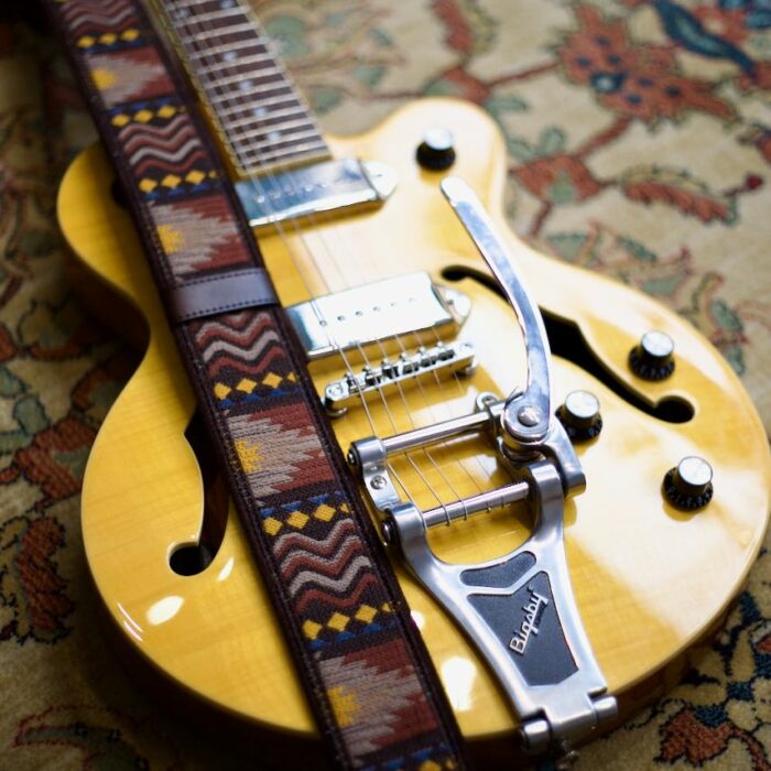 CORREA RIGHTON AZTECA