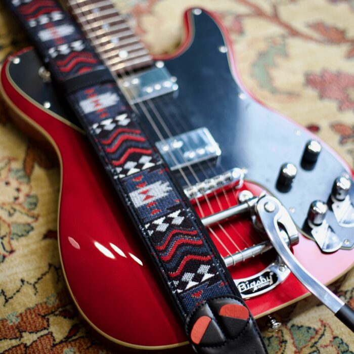 CORREA RIGHTON AZTECA BLACK