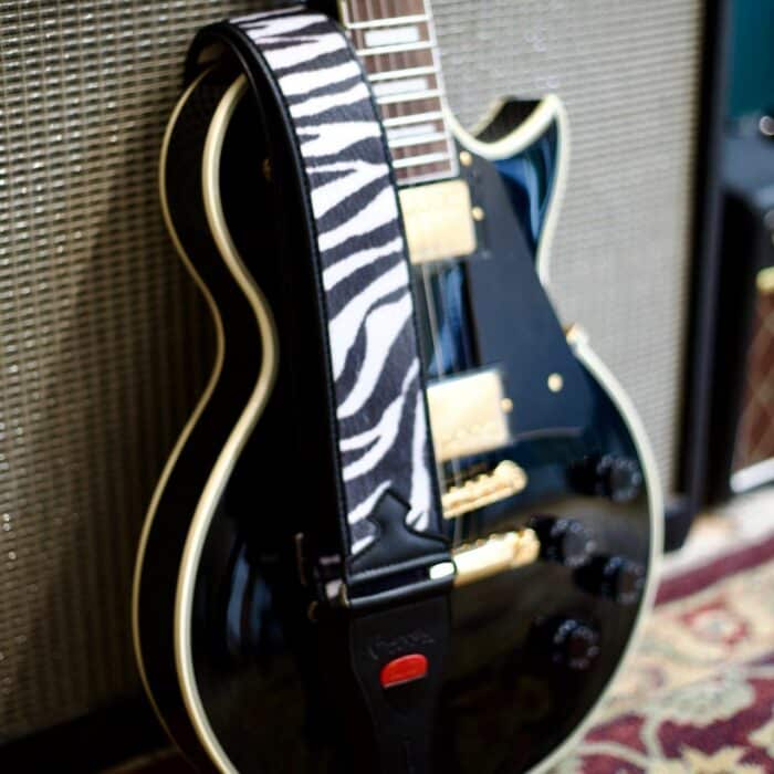 Correa RightOn Talisman Zebra