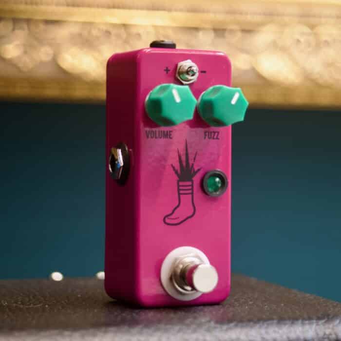 JHS Mini Foot Fuzz vista lateral